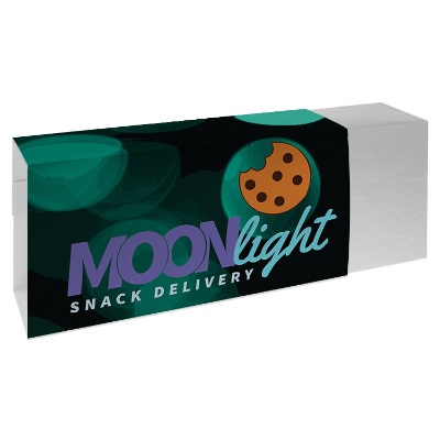 Silver giftbox with branded imprint.