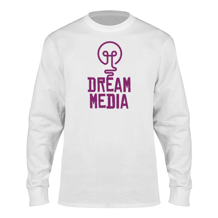Personalized white long-sleeve essential t-shirt with logo.