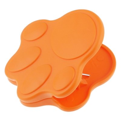 Plastic orange paw with extra strength magent chip clip blank.