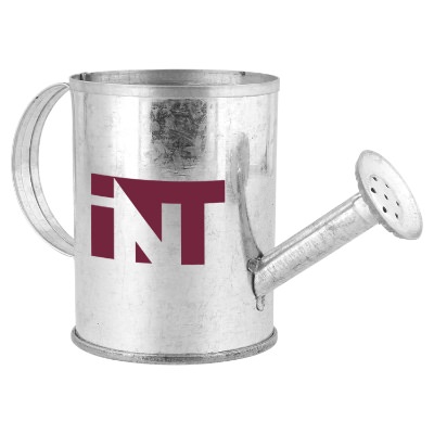 Silver tin branded planter kit.