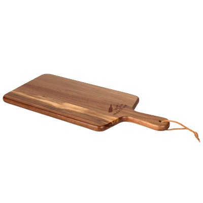La cuisine charcuterie board with laser engraved personalized imprint.