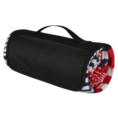 Red and navy blue blank picnic blanket.