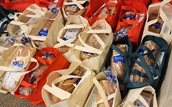 Churches help feed students during holiday break