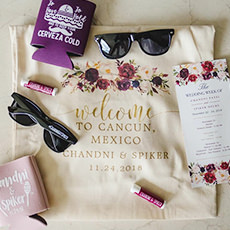 WEDDING FAVORS
